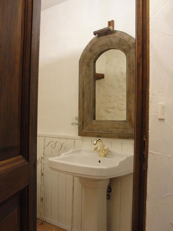 Le Mas De La Cherine Quinson Room photo